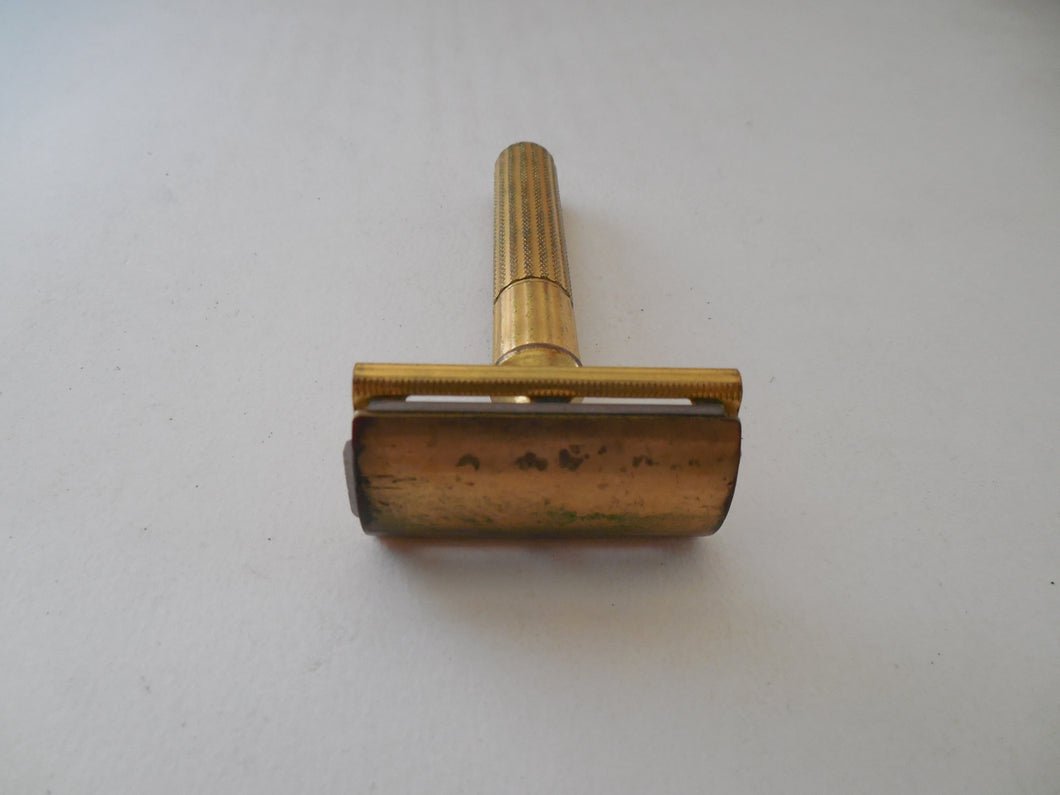 Vintage Gillette Razor in a black case